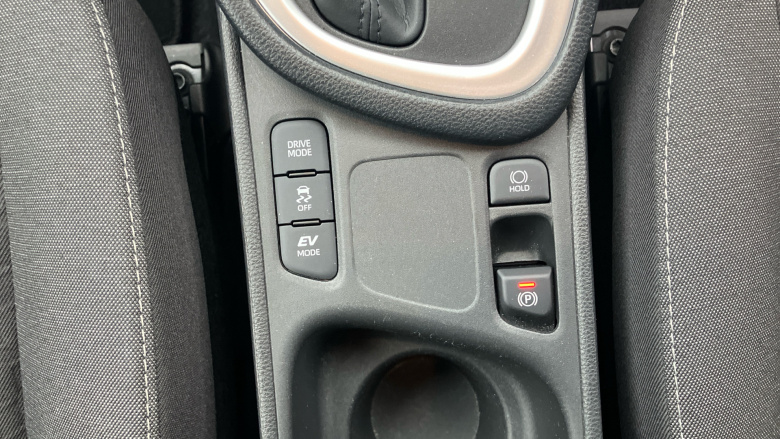 Toyota Yaris 1.5 Hybrid Design 5dr CVT Hybrid Hatchback